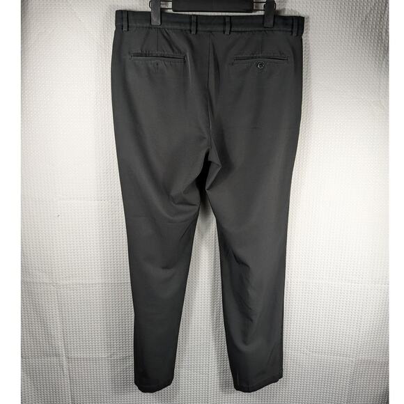 Greg Norman 38x32 Black Golf Pants Mens Stretch Performance Trousers Flat Front - Picture 2 of 3